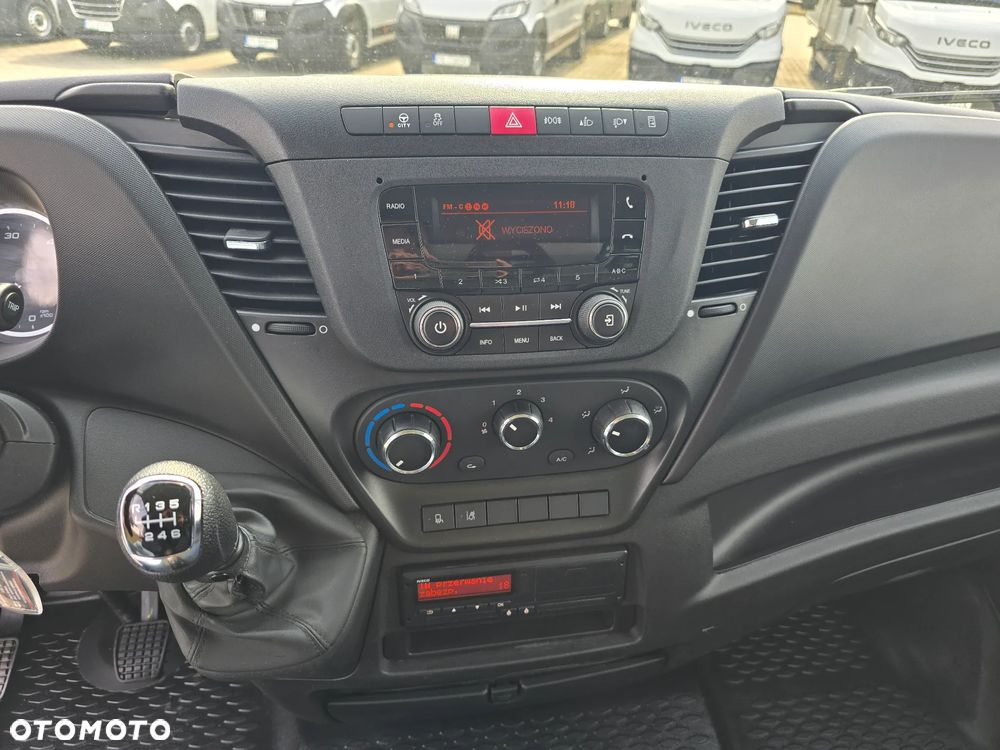 Iveco IGLOPOL DAILY 70C18 - 15