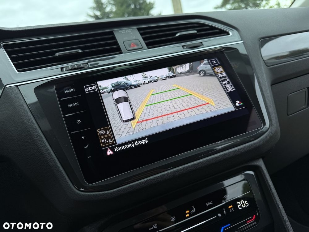 Volkswagen Tiguan - 26