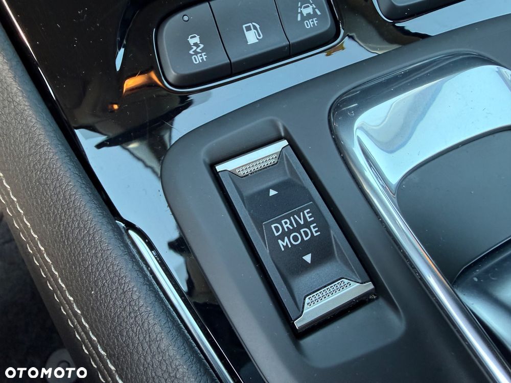 Opel Grandland X Plug-in-Hybrid4 1.6 DI Start/Stop Ultimate - 24