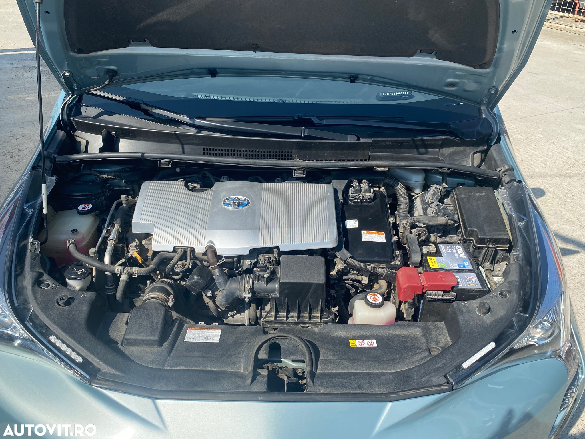 Toyota Prius 1.8 Dual VVT-i Luna - 13