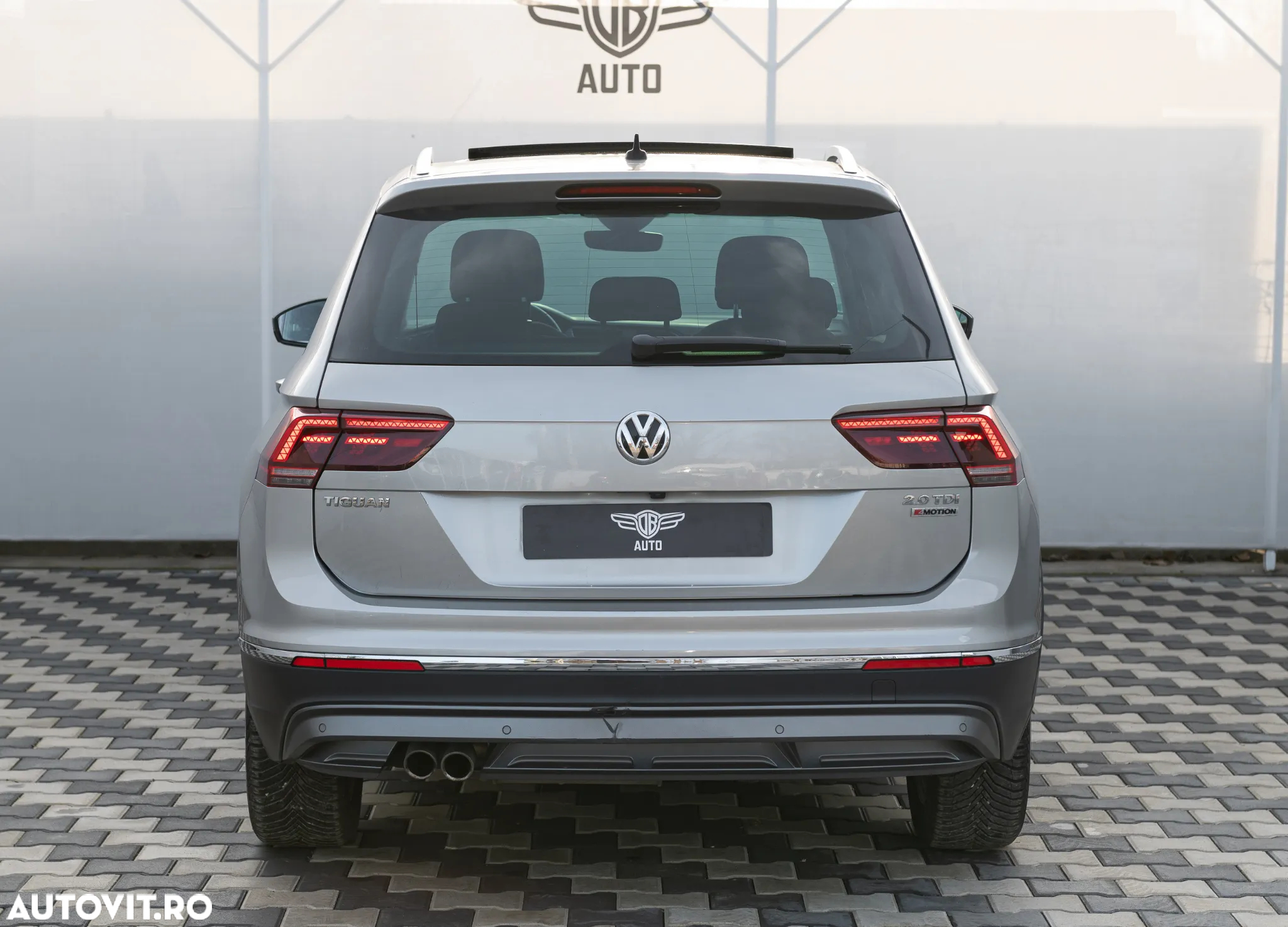 Volkswagen Tiguan 2.0 TDI DPF DSG 4Mot Comfortline - 4
