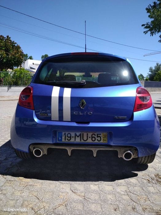 Renault Clio 2.0 16V RS - 3