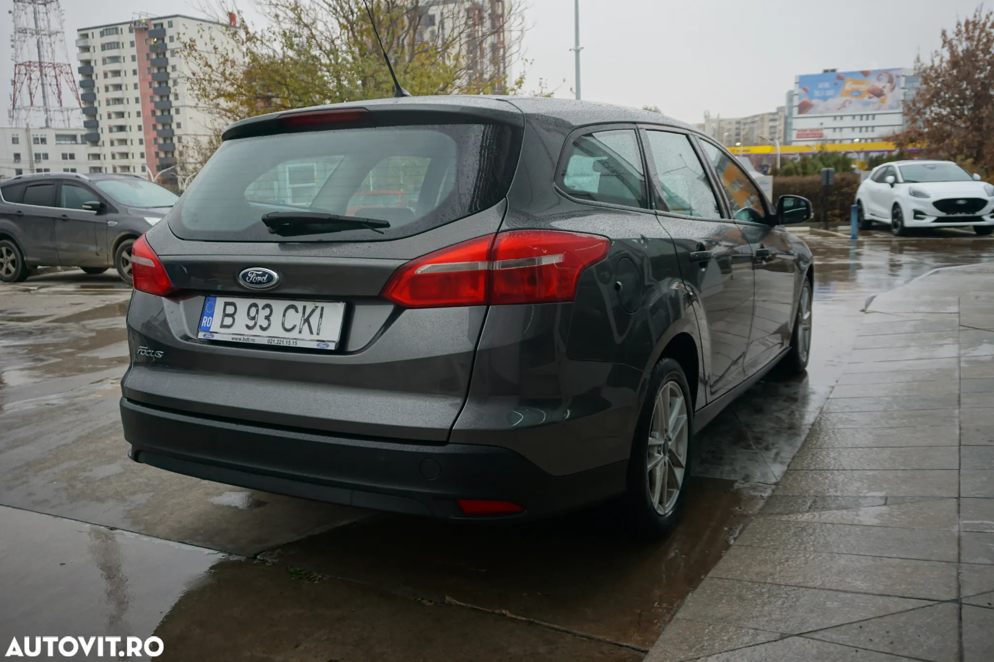Ford Focus - 7