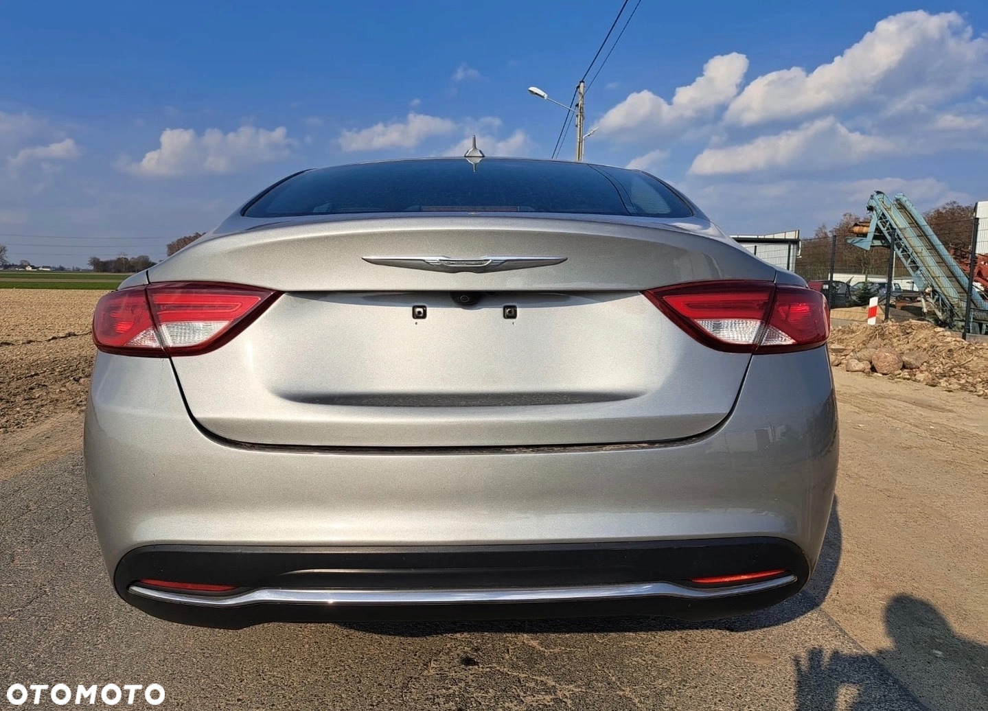 Chrysler 200 - 10