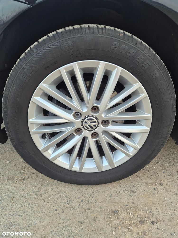 Volkswagen Golf 1.6 TDI BlueMotion Technology Cup - 20