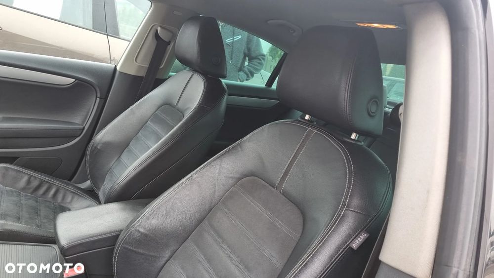 Volkswagen Passat CC 2.0 TDI BlueMotion Technology - 34