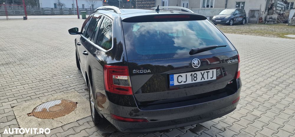 Skoda Octavia 2.0 TDI 4X4 Ambition - 3