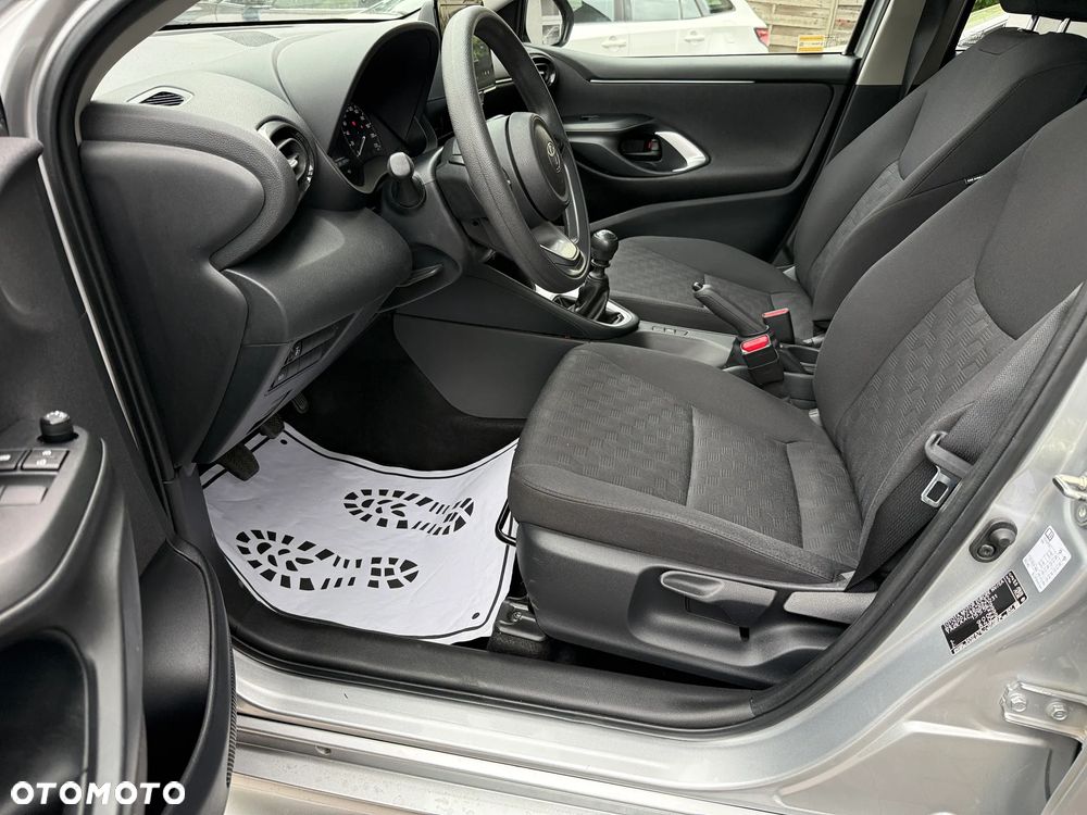 Toyota Yaris 1.5 Comfort - 9