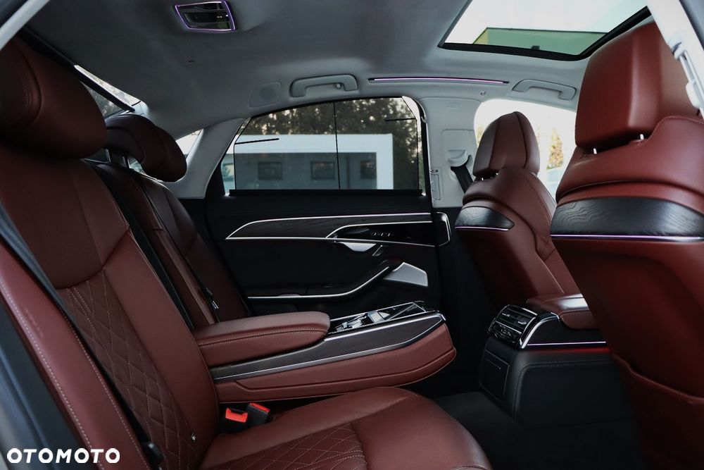 Audi S8 - 22