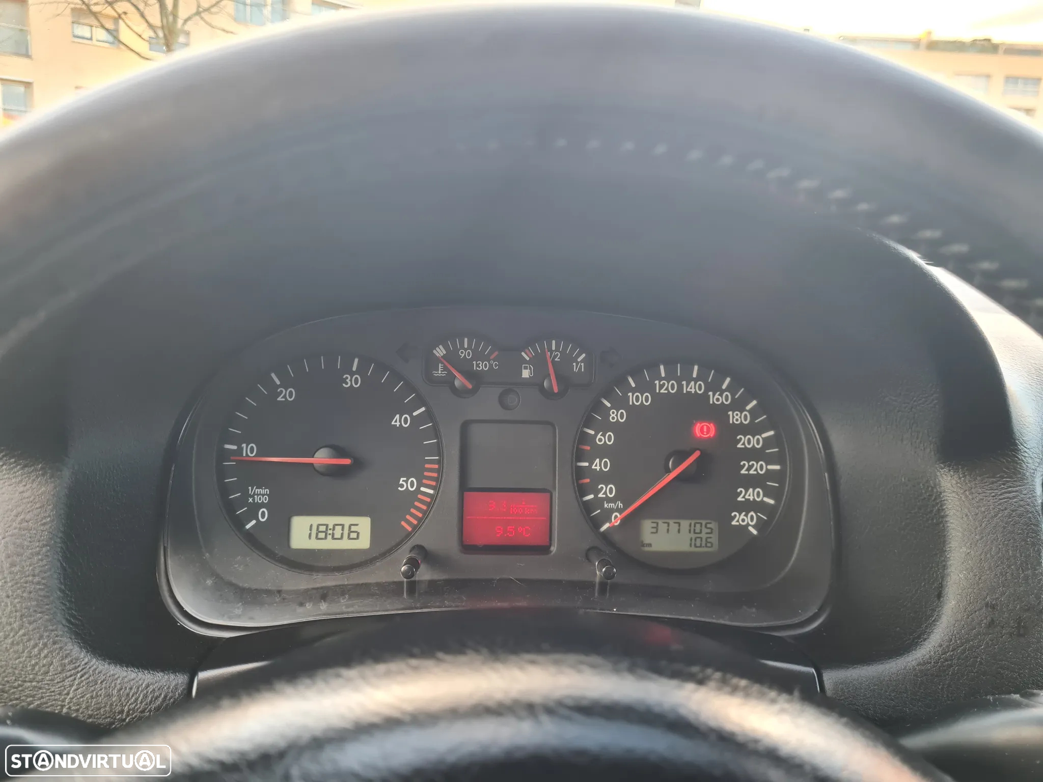 VW Golf 1.9 TDi Highline - 6