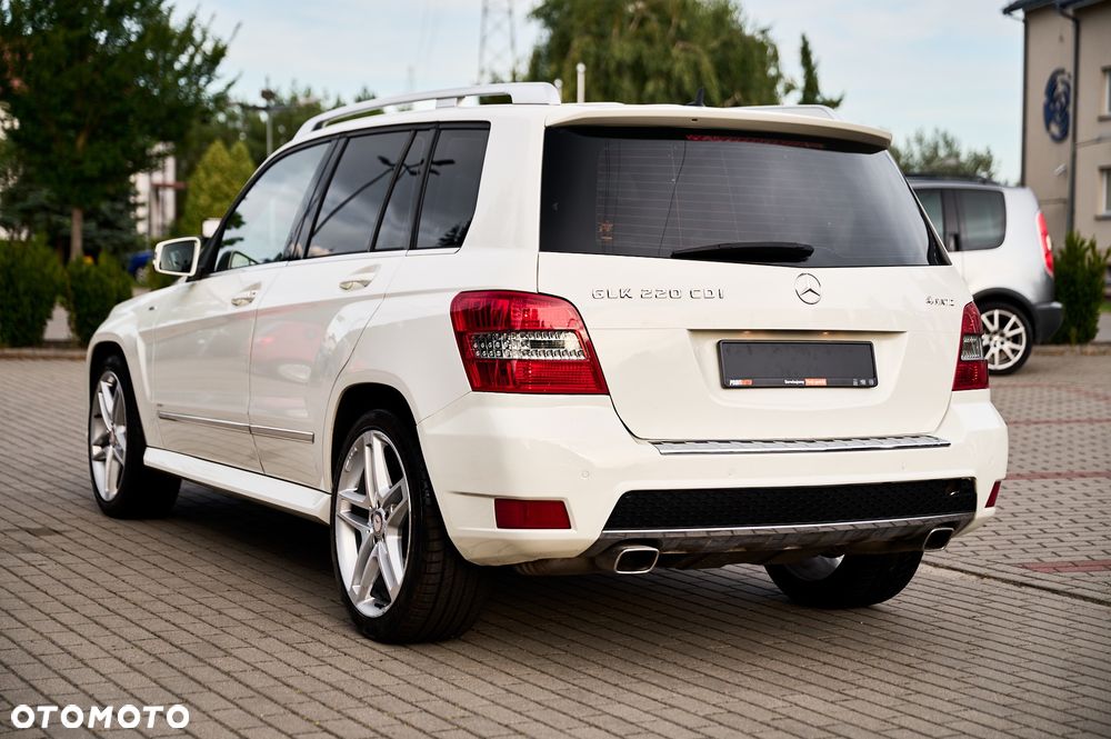 Mercedes-Benz GLK 220 CDI DPF 4Matic BlueEFFICIENCY 7G-TRONIC - 13