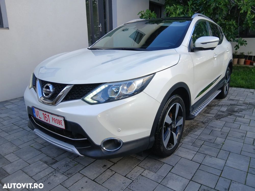 Nissan Qashqai 1.6 DIG-T 360 - 1