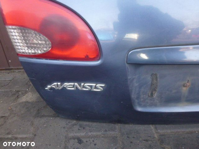 KLAPA TYŁ TYLNA TOYOTA AVENSIS T22 KOMBI KOMPLETNA - 17