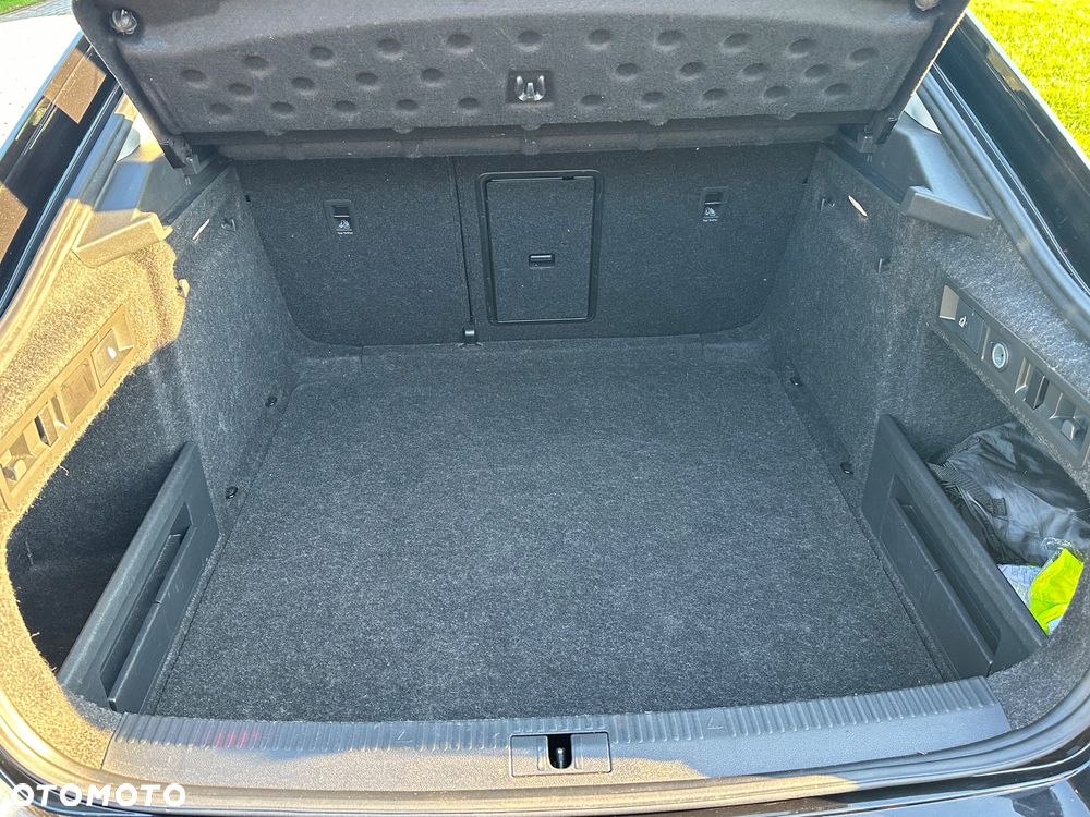 Skoda Superb 2.0 TDI SCR Style DSG - 18