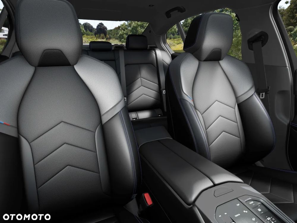 BMW i5 83.9kWh eDrive40 - 12