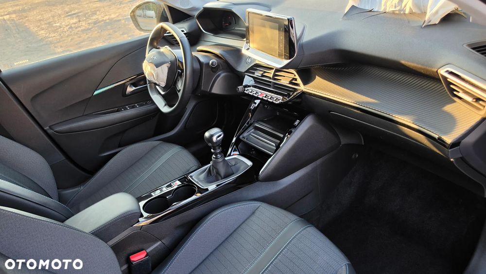 Peugeot 208 1.2 PureTech GPF Allure S&S - 19