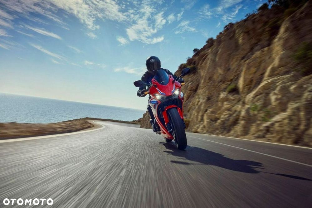 Honda CBR - 2