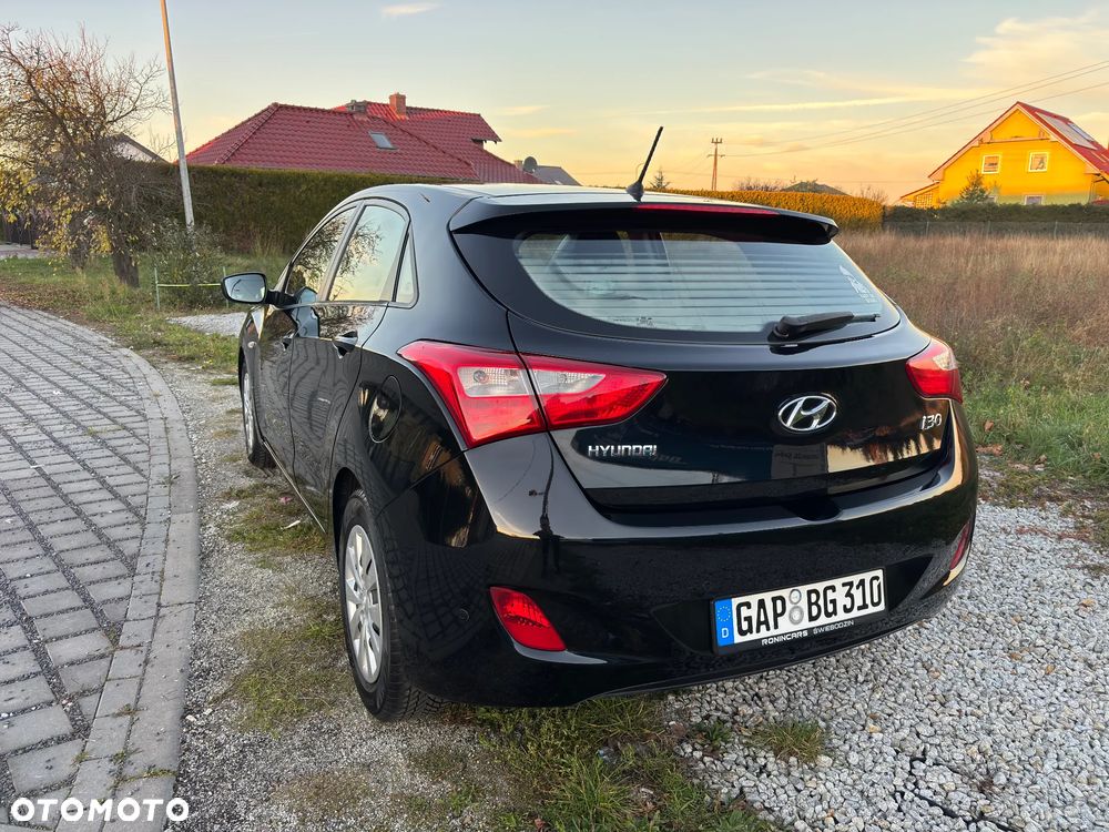 Hyundai i30 1.6 CRDi BlueDrive Comfort - 4