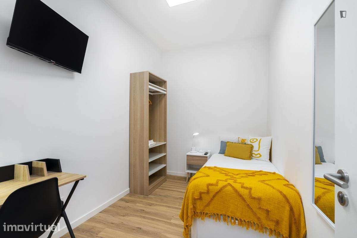 Quarto - localizado em Penha de França Lisbon - Grande imagem: 2/14