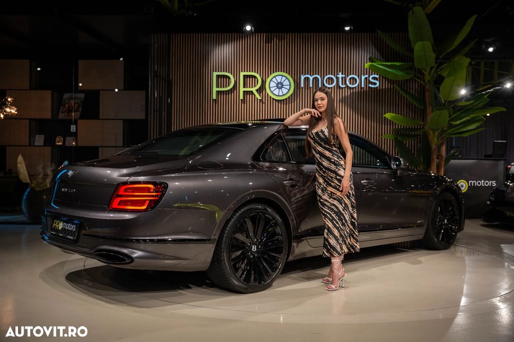Bentley Flying Spur - 16