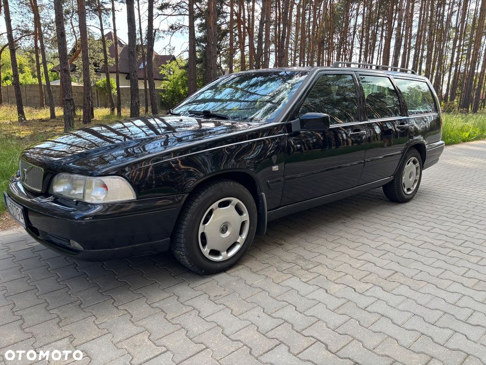 Volvo V70 - 2