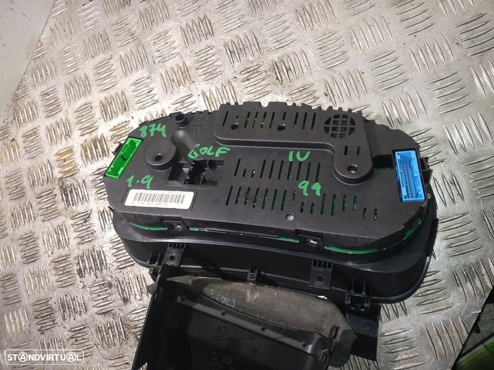 QUADRANTE VOLKSWAGEN GOLF IV 1999 -1J0919861D - 2