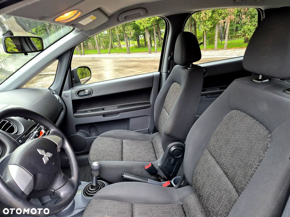 Mitsubishi Colt 1.3 Elegance EU5 - 12