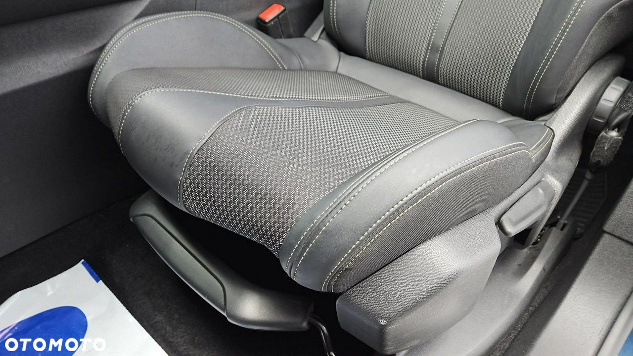 Peugeot 5008 1.6 PureTech GT Pack S&S EAT8 - 12