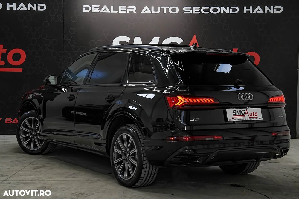 Audi Q7 55 TFSI quattro Tiptronic S line - 5