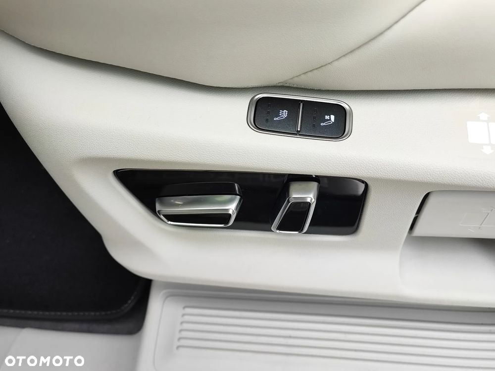 Forthing U Tour - 11