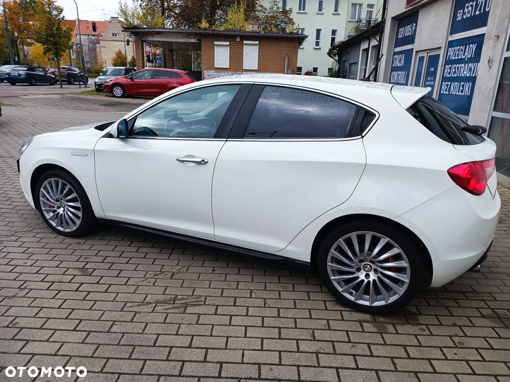 Alfa Romeo Giulietta 1.4 TB MultiAir Distinctive TCT - 4