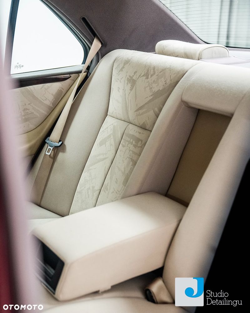 Mercedes-Benz Klasa E 200 Elegance - 20