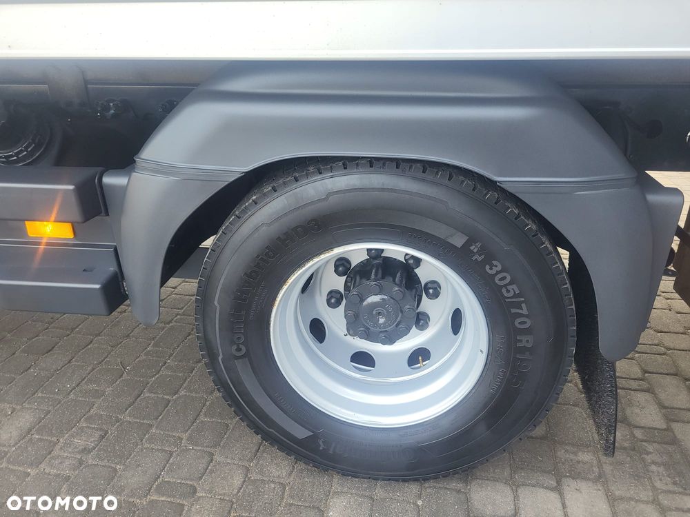 Mercedes-Benz **Mercedes Atego 1524 Chłodnia + Winda Euro 6 2018 / 240 tys. km / 15 EP / Pneumatyka / Tempomat** - 35