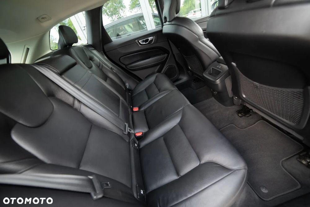 Volvo XC 60 D4 Inscription - 36