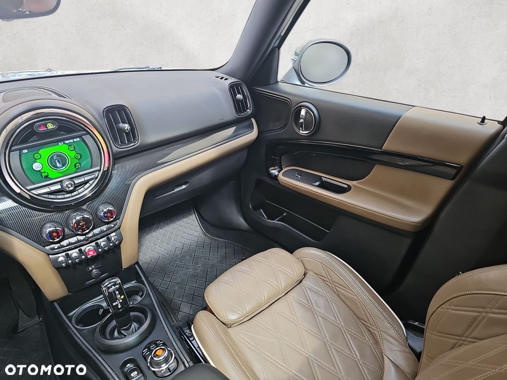 MINI Countryman - 16