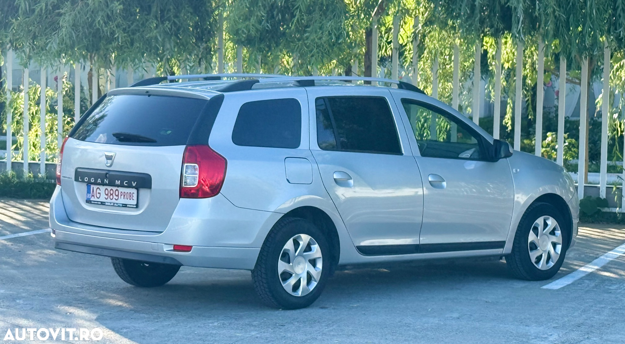 Dacia Logan 0.9 90CP Ambiance - 8