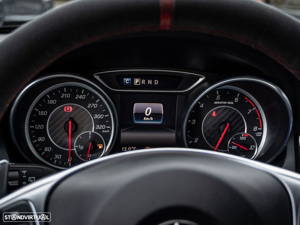 Mercedes-Benz CLA 45 AMG - 30