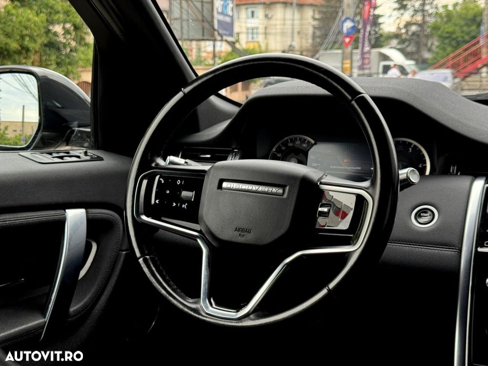 Land Rover Discovery Sport - 10