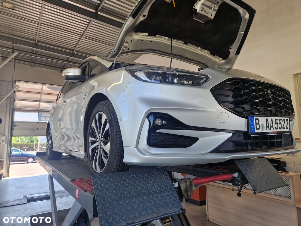 Ford S-Max 2.0 EcoBlue ST-Line - 33