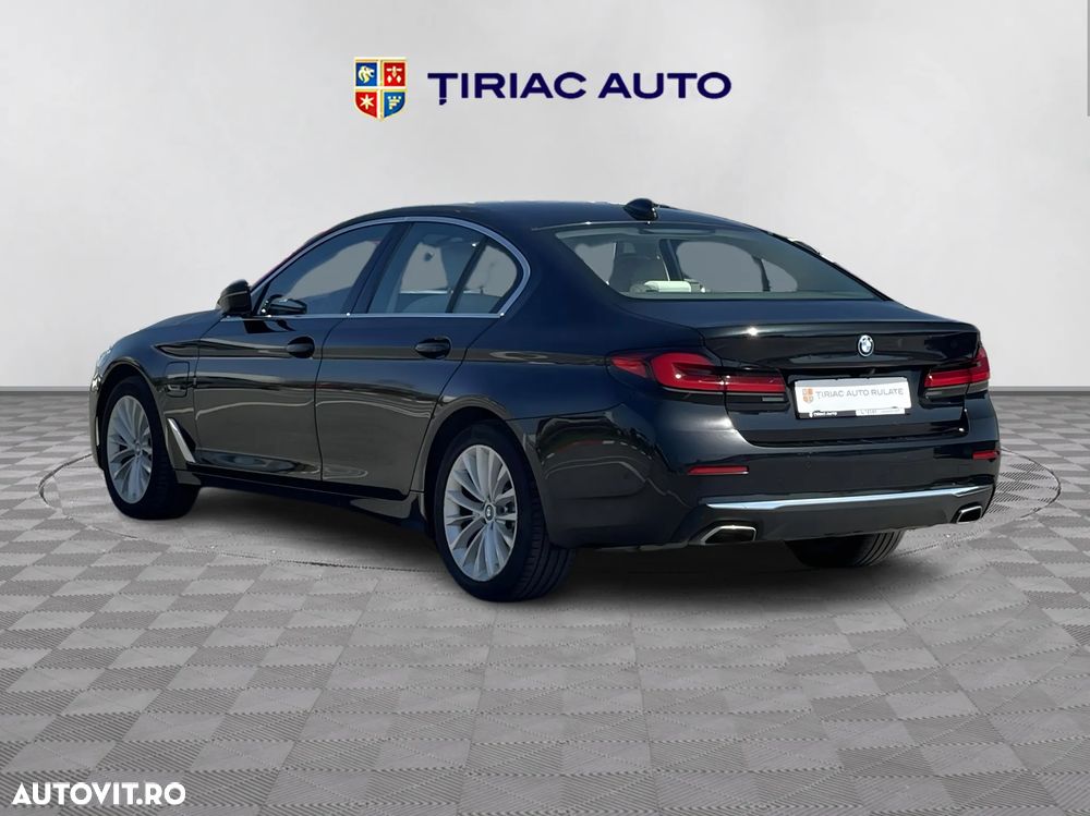 BMW Seria 5 530e xDrive Aut. - 4
