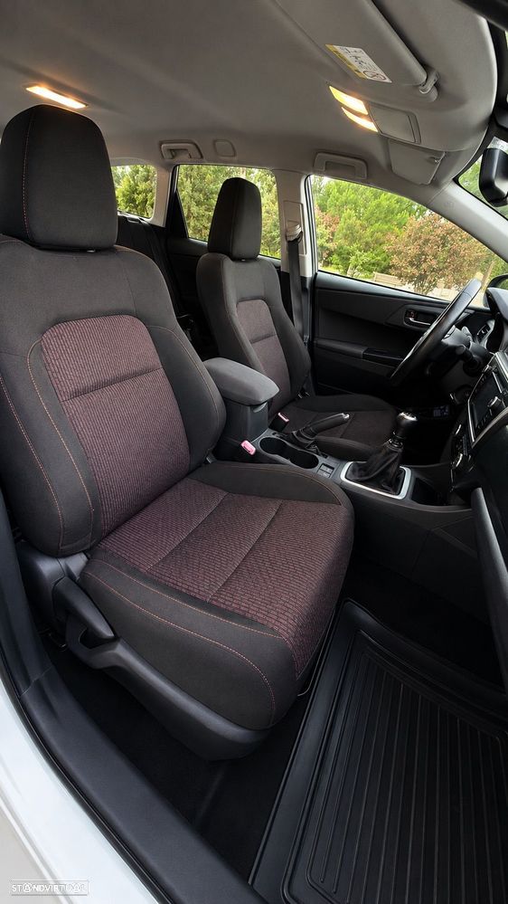 Toyota Auris Touring Sports 1.4 D-4D Active+AC - 7