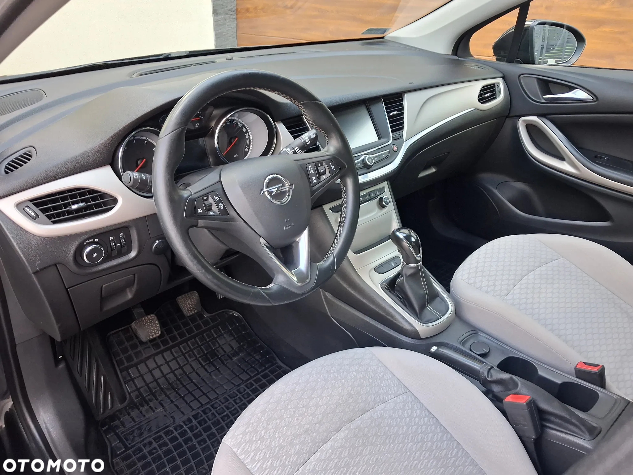 Opel Astra V 1.4 T Enjoy - 7
