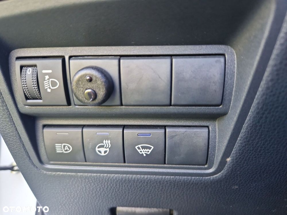 Toyota Yaris Cross Hybrid 1.5 Adventure - 24