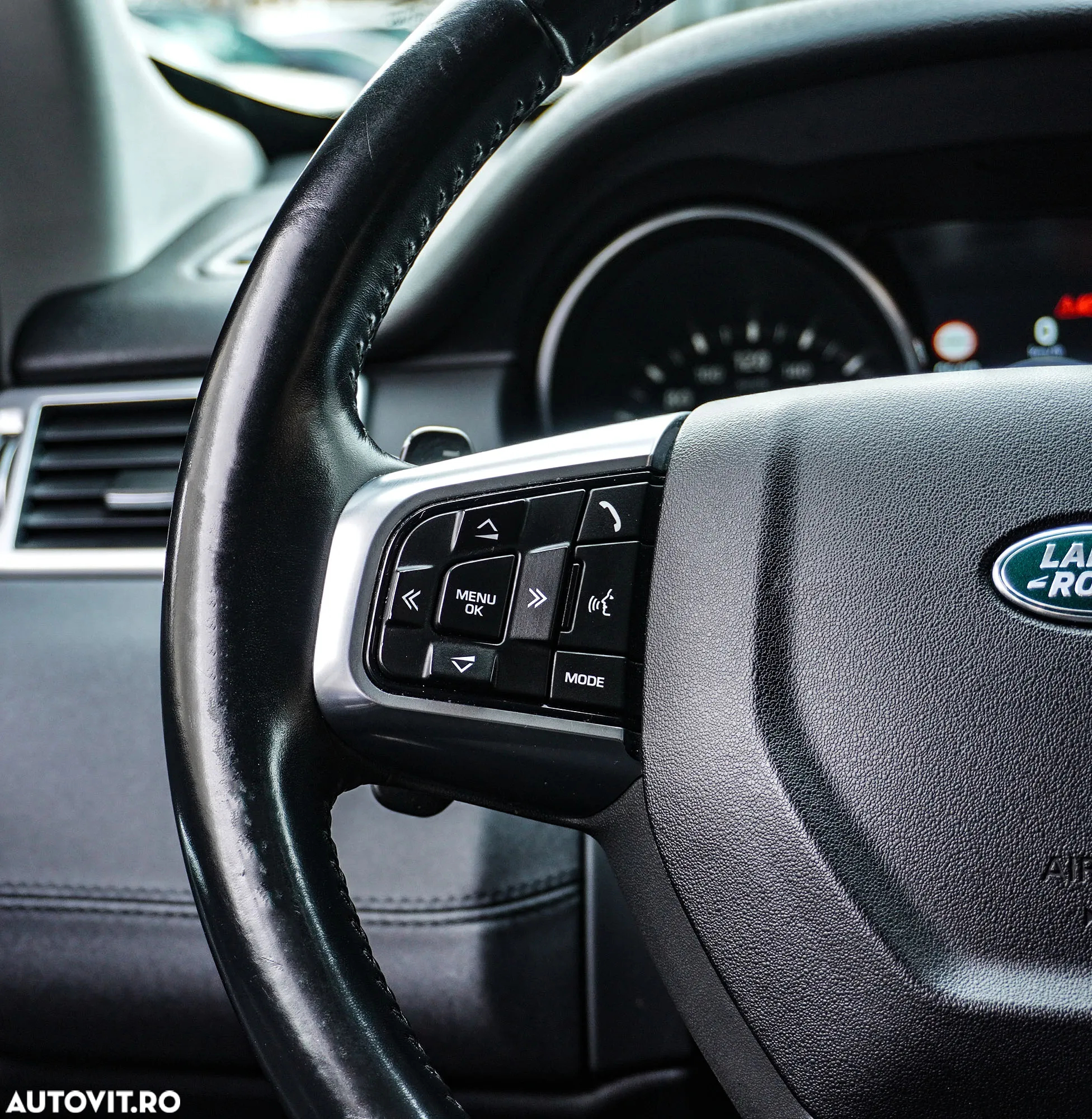 Land Rover Discovery Sport 2.0 l TD4 HSE Aut. - 28