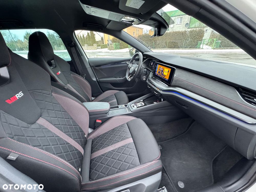 Skoda Octavia 2.0 TDI DSG RS - 24