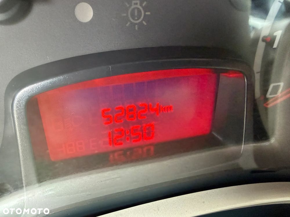 Ford KA 1.2 Titanium - 8