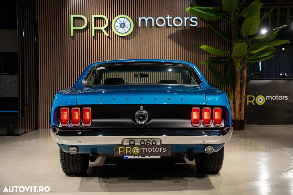 Ford Mustang - 18