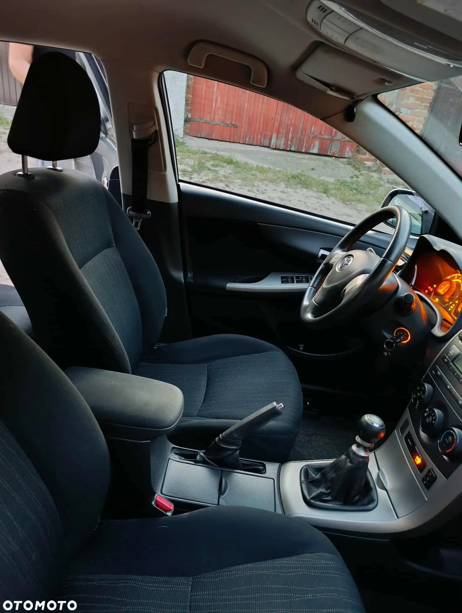 Toyota Corolla - 7