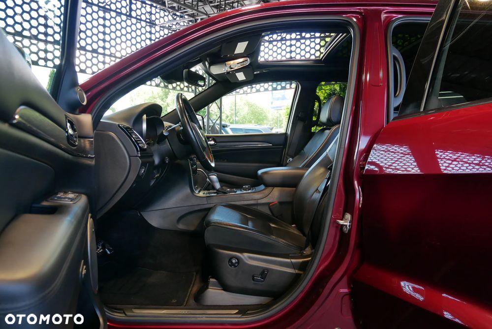 Jeep Grand Cherokee - 8