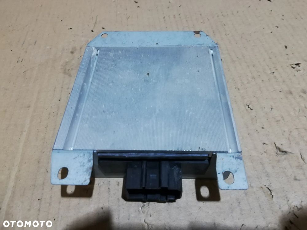 WZMACNIACZ AUDIO AUDI A4 B6 8E5035223 - 2